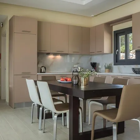 Stellina Villa *